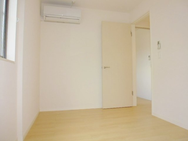 倉敷市広江１丁目のアパートの寝室|洋室
