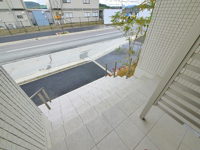 コリーヌ城山台のその他共用部分|共用通路部分