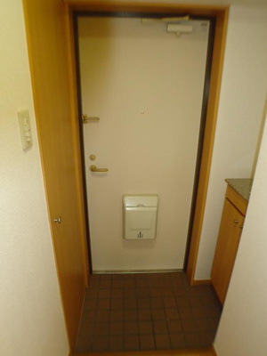 【玄関】 | ハッピー・デン