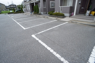 【駐車場】