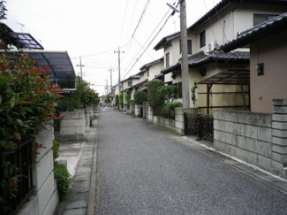 【前面道路含む現地写真】