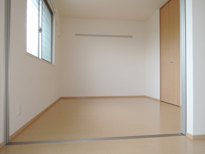 【洋室】 | エリチェ青山