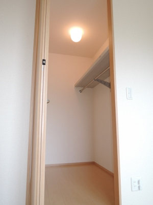 【収納】 | エリチェ青山 | ☆ウォークインクローゼット☆