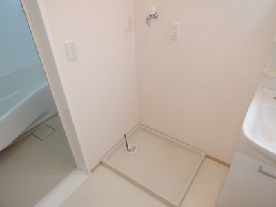 【洗面所】 | エリチェ青山 | ☆室内洗濯機置場☆