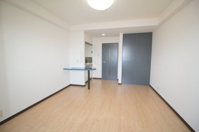 【寝室】 | サンライズセカンド | 別室の写真使用