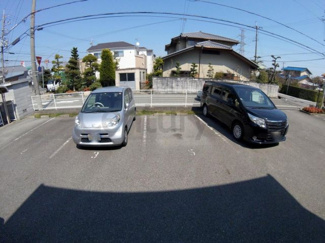 【駐車場】