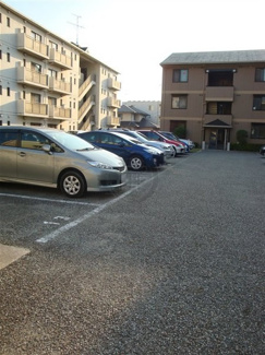 【駐車場】