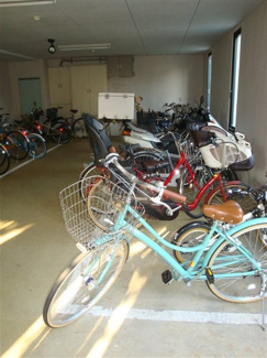 【駐車場】