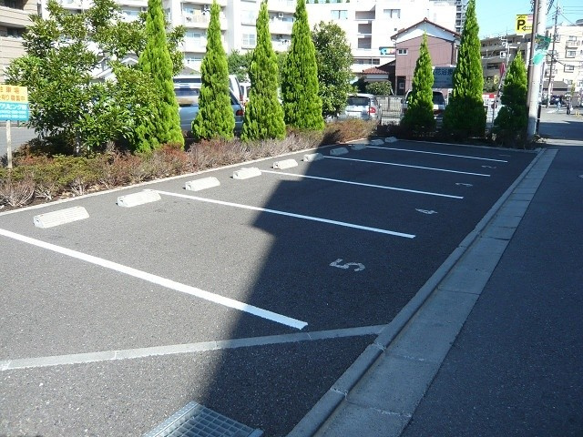 ホーム・ベース駐車場の駐車場