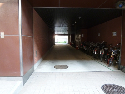 【エントランス】 | キングダム御苑