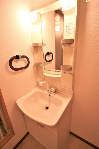 【独立洗面台】 | ココ・ソレジオ