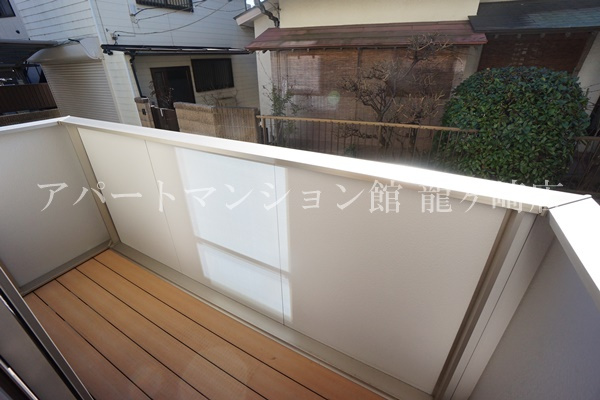 MT Wit B棟のバルコニー