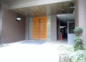 【エントランス】 | ファミール表参道ベルファース