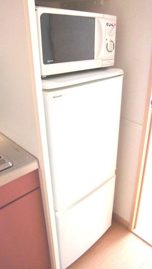 【設備】 | グランティスⅡ | 冷蔵庫・電子レンジ付き