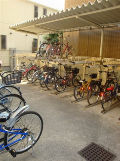 【駐車場】 | 駐輪場