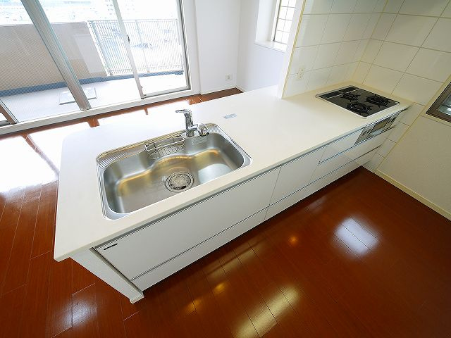 レイセニット奈良グラン・ヴェルジェのキッチン|キッチンでお料理をお楽しみください