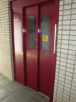【その他共用部分】 | 移動も楽なエレベーター