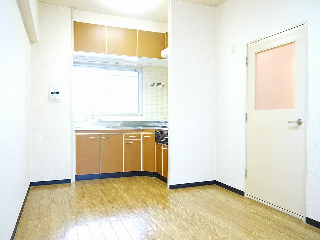 SSKビルの居間・リビング|使いやすいリビングです