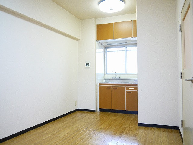 SSKビルの居間・リビング|おしゃれな居間です