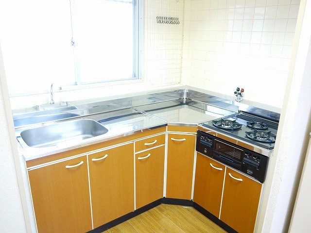 SSKビルのキッチン|きれいなキッチンです