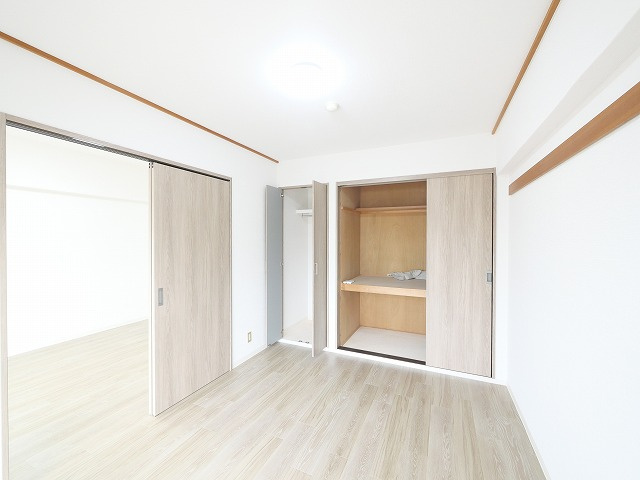 SSKビルの寝室|使い勝手のいい寝室です