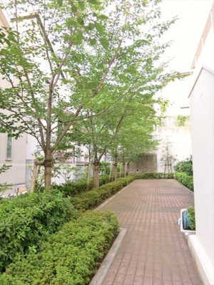 【その他共用部分】 | ノートンハウス | 敷地内ドッグランスペース