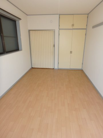 【洋室】 | パールハイツ吉川