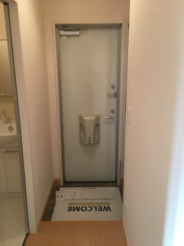 ブランシュールＢの玄関
