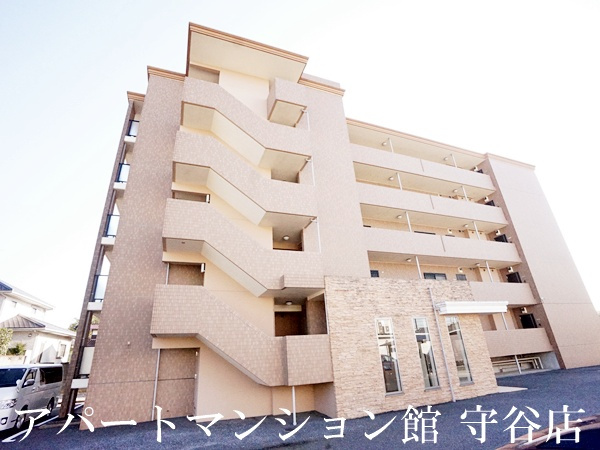 ラフィーネコート