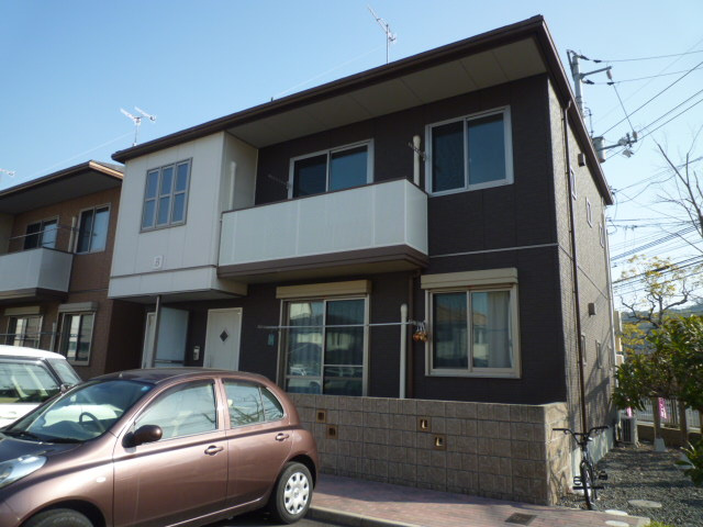 倉敷市白楽町のアパートの外観
