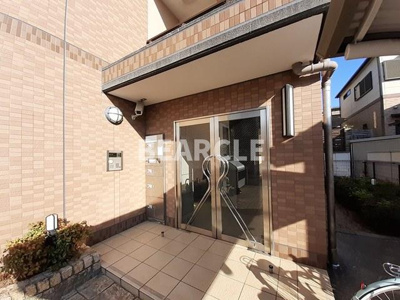 【エントランス】 | コーディアルホームズ | 建物の内部です