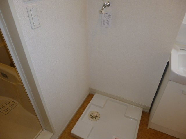 倉敷市林のアパートのその他|洗濯機置き場
