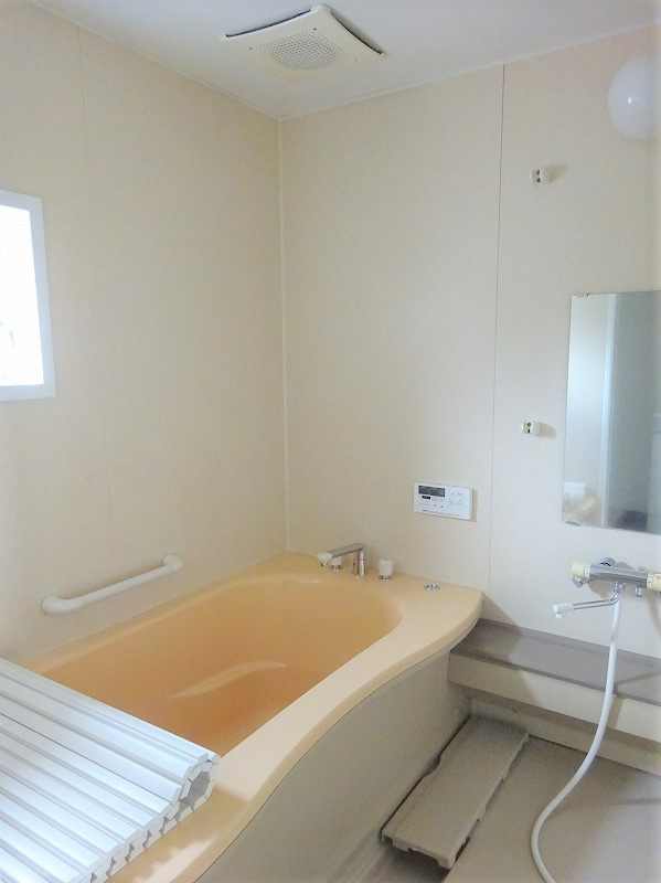 ヴィラけやき3の浴室