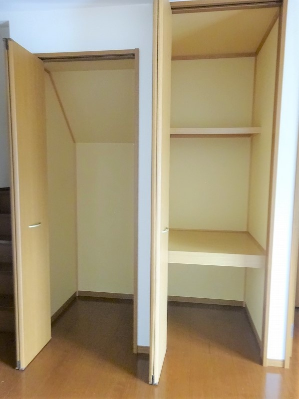 ヴィラけやき3の収納