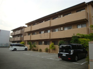 【外観】 | タイル張りでおしゃれなマンションです