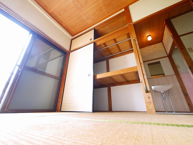大西勉貸家（大安寺2丁目）の収納|たっぷりとした収納スペースです