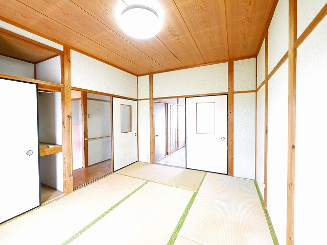 大西勉貸家（大安寺2丁目）の和室|和室です