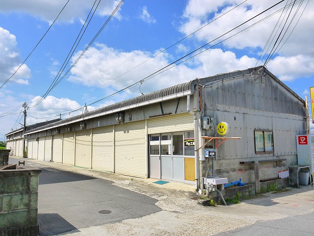 豊川倉庫の外観