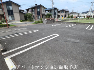 【駐車場】