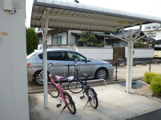 倉敷市酒津のアパートのその他共用部分|駐輪場