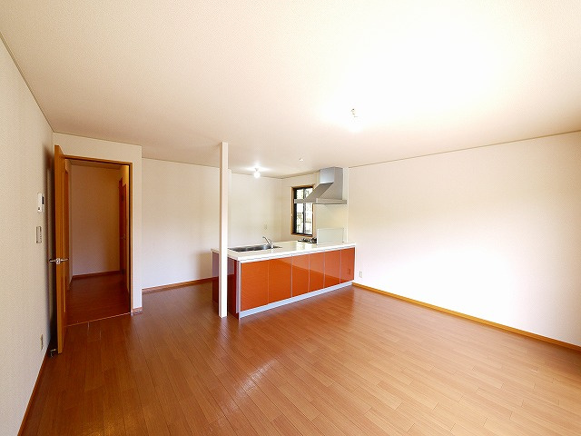 セジュールならやま　Ⅰの居間・リビング|ゆったりとしたリビングです