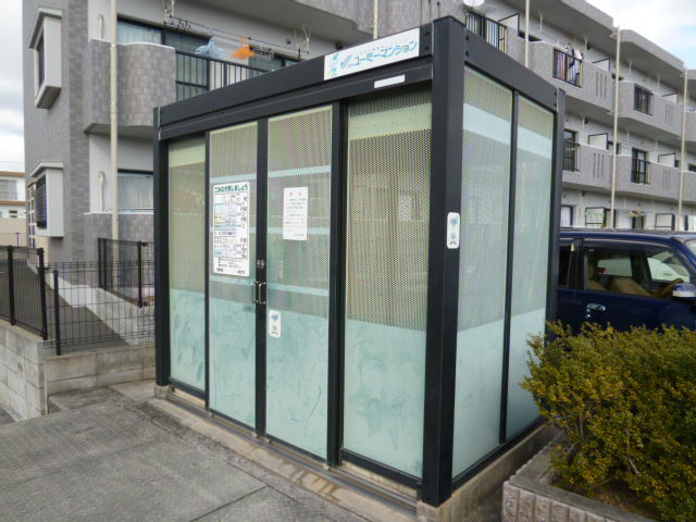 総社市三輪の賃貸マンションのその他共用部分|敷地内ゴミＳＴ