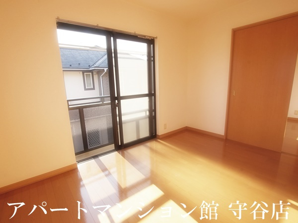 美園Kハイツの寝室