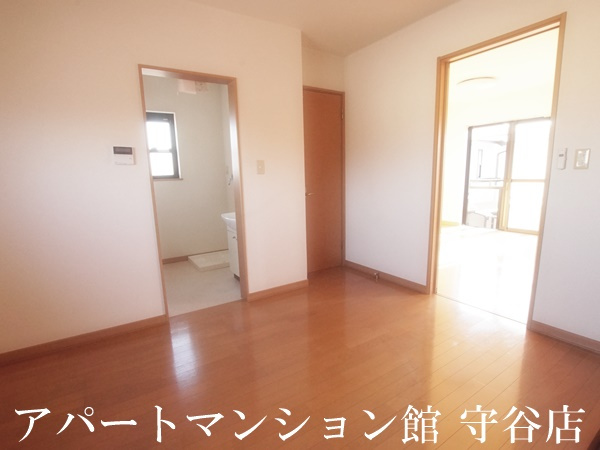 美園Kハイツの居間・リビング