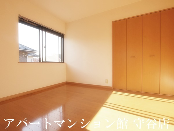 美園Kハイツの寝室