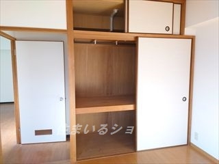 広島市安佐北区落合１丁目の賃貸マンションの収納