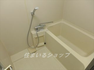 広島市安佐北区落合１丁目の賃貸マンションの浴室|サーモ付きシャワー水栓
