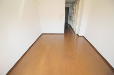 【洋室】 | フェアエスト岡町