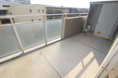 【玄関】 | パラツィーナセシリア豊中