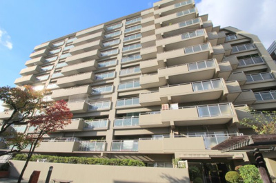 【外観】 | パラツィーナセシリア豊中